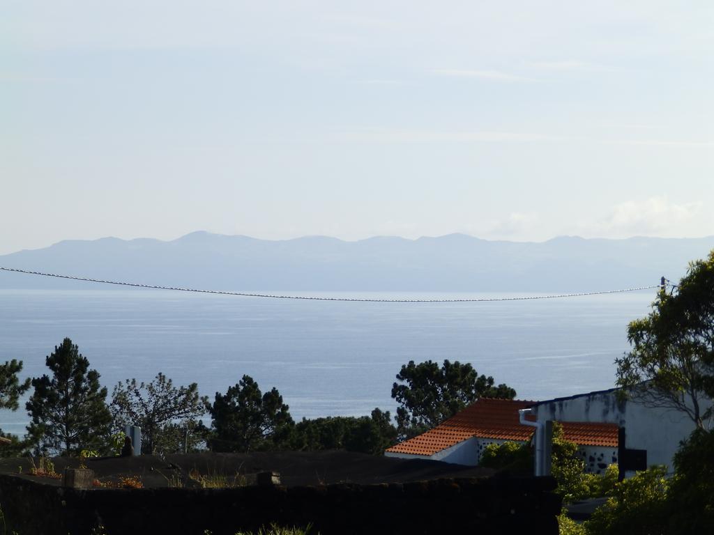 Casas Alto Da Bonanca Pension São Roque do Pico Buitenkant foto