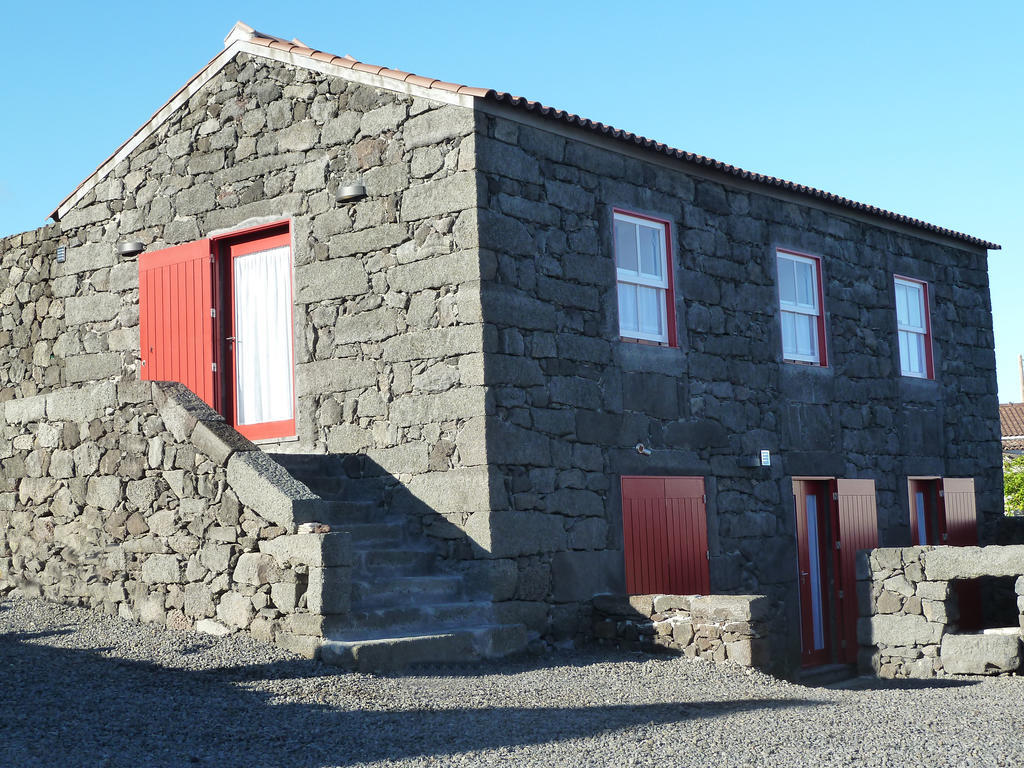 Casas Alto Da Bonanca Pension São Roque do Pico Buitenkant foto